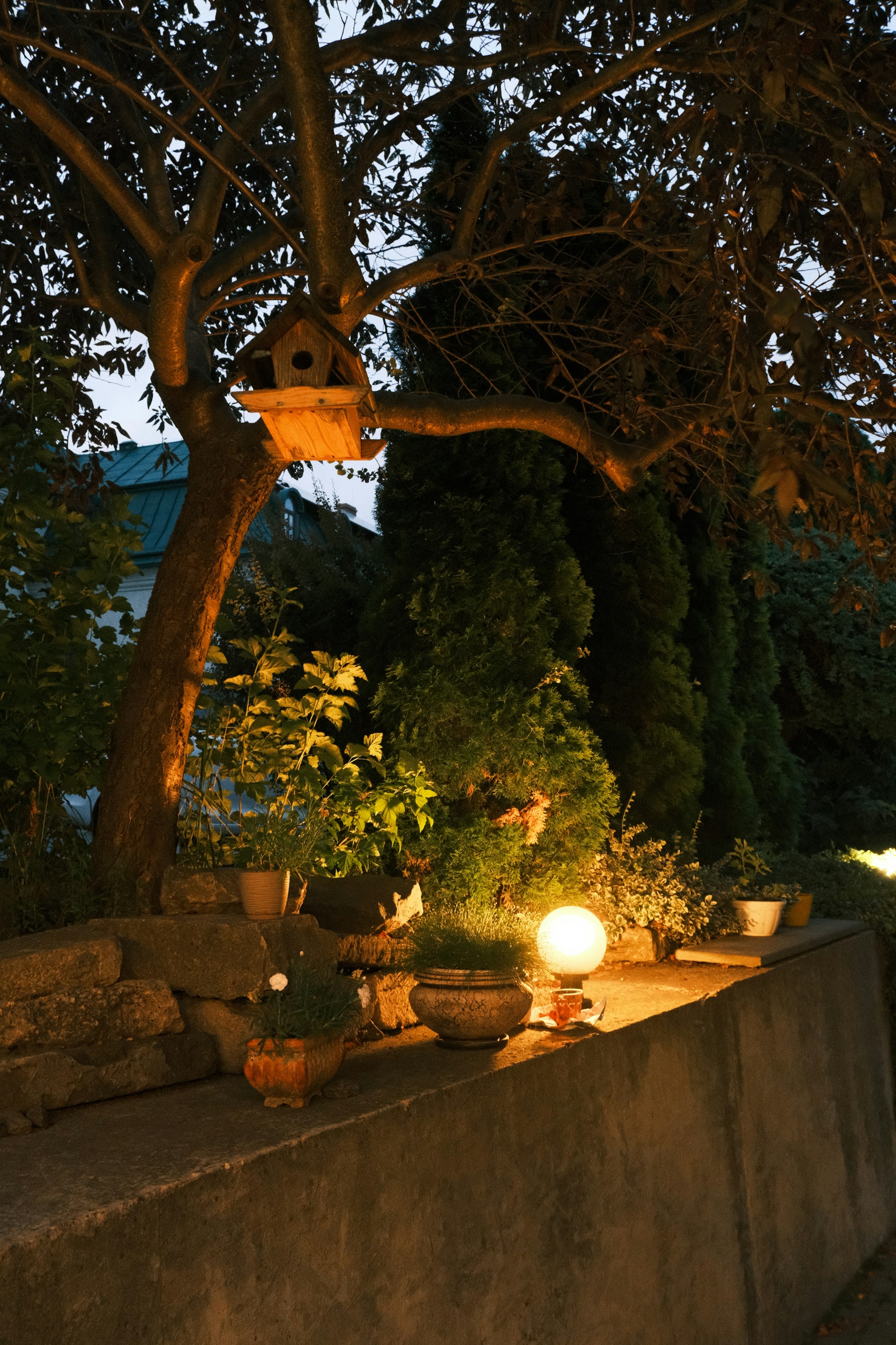 Outdoor & indoor lighting in bracknell